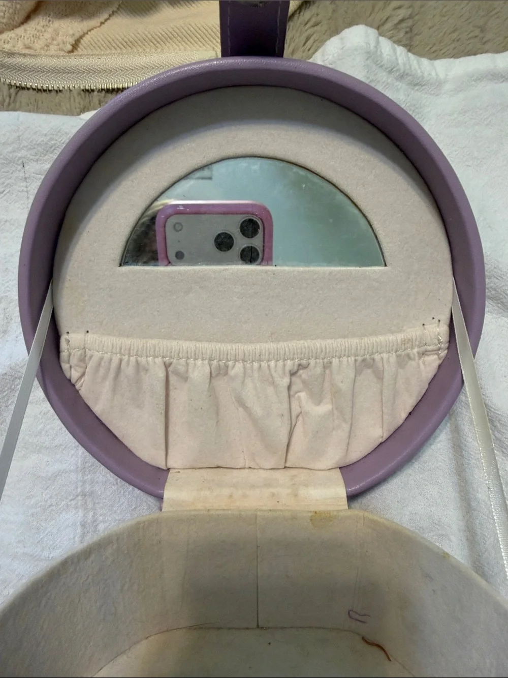 Vintage 90s Enesco This Little Piggy Round Cosmetic Vanity Box Case Lilac Rare